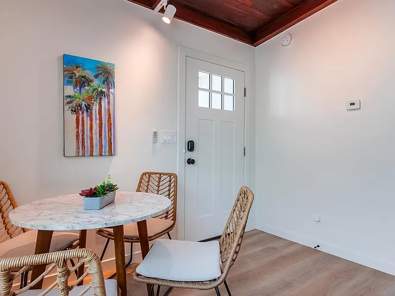 922 Palm Ave #922 — Photo 33