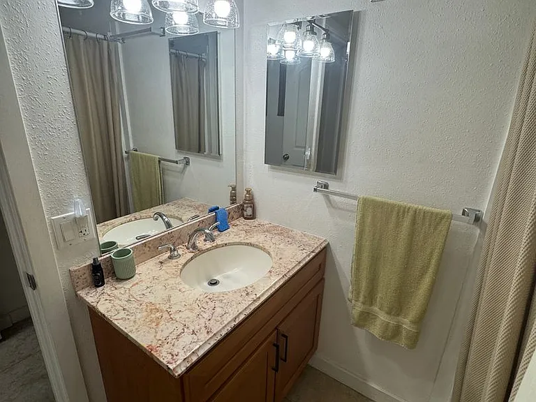 341 Hualani St — Photo 13