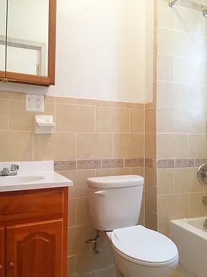 Rented by Bohemia Realty Group | media 29