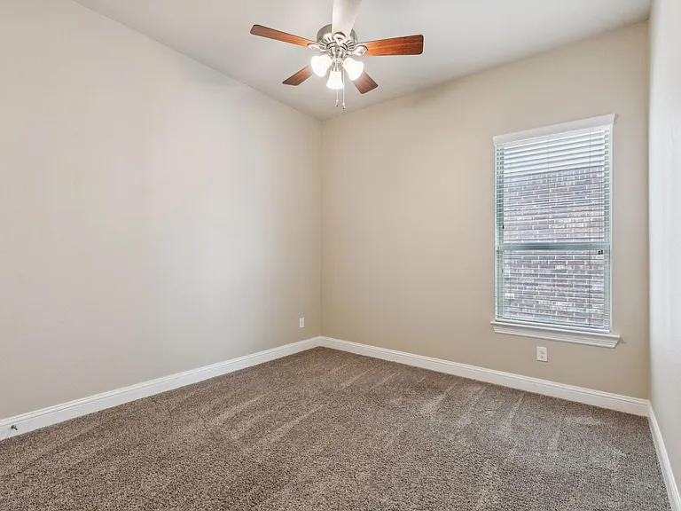 4112 Wavertree Rd — Photo 7