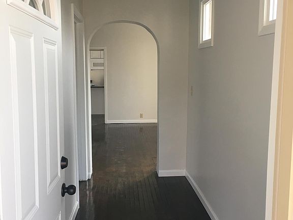 2nd image of 638 Wright St