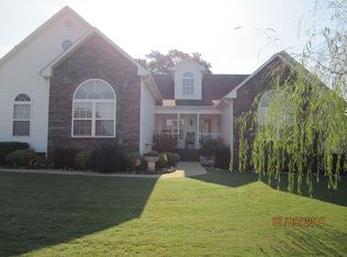 301 Forked Oak Way, Fountain Inn, SC 29644