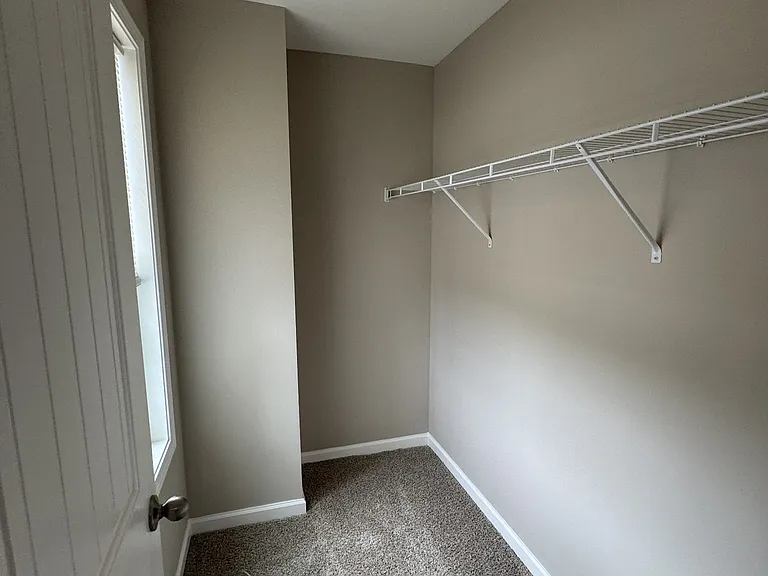 215 Mountaindale Dr — Photo 14