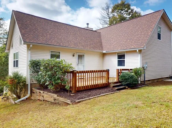 28 Joyce Rd, Murphy, NC 28906