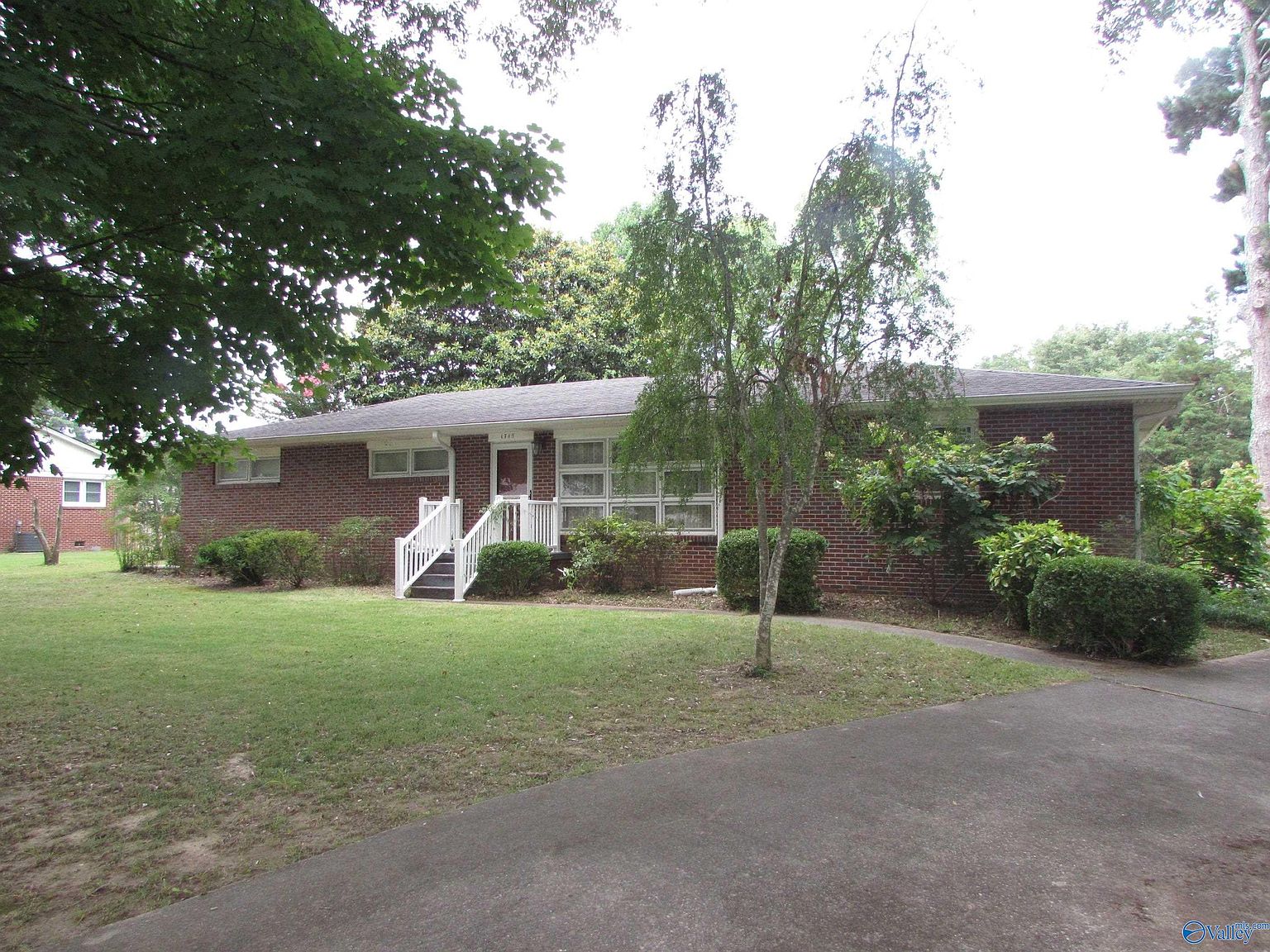 1719 Dianne St SW, Decatur, AL 35601 Zillow