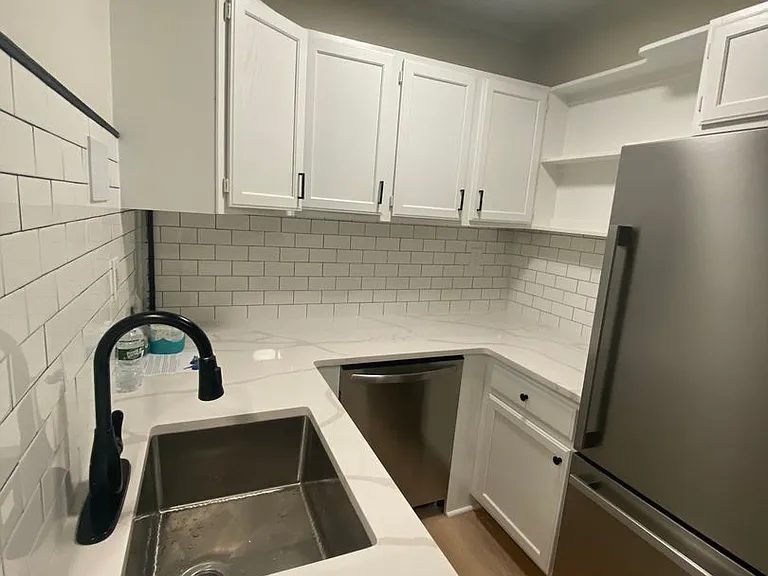 Hillside Gardens Apartment Homes — Photo 40