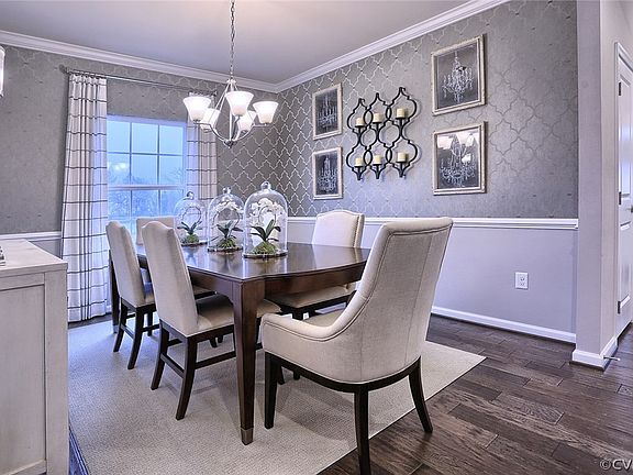 3rd image of 12224 Elnora Lane Gln