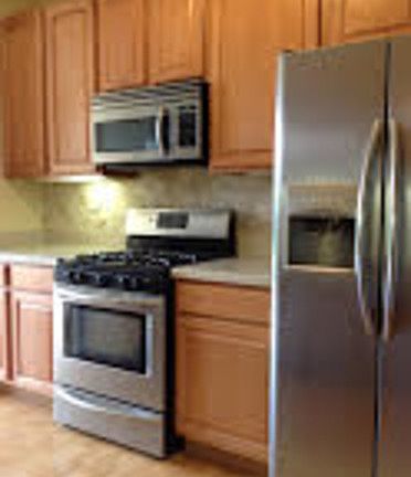 5th image of 410 Pine Lake Cir
