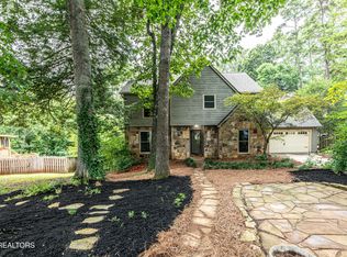 1140 Farrington Dr, Knoxville, TN 37923