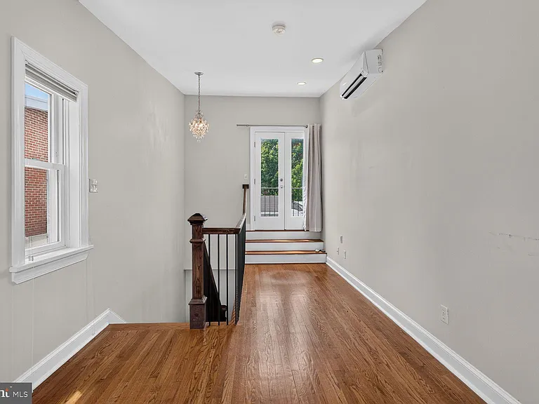 1537 5th St NW — Photo 12