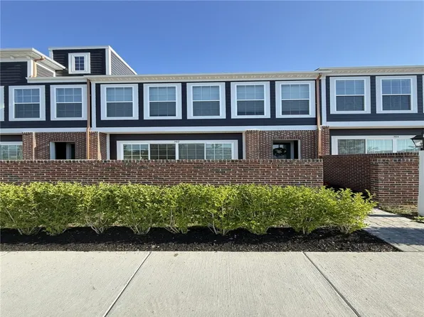 302 Highbridge Ln, Cranberry Township, PA 16066
