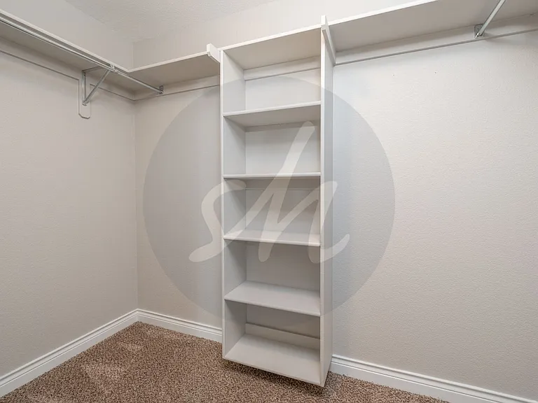5847 New Crossings Point — Photo 16