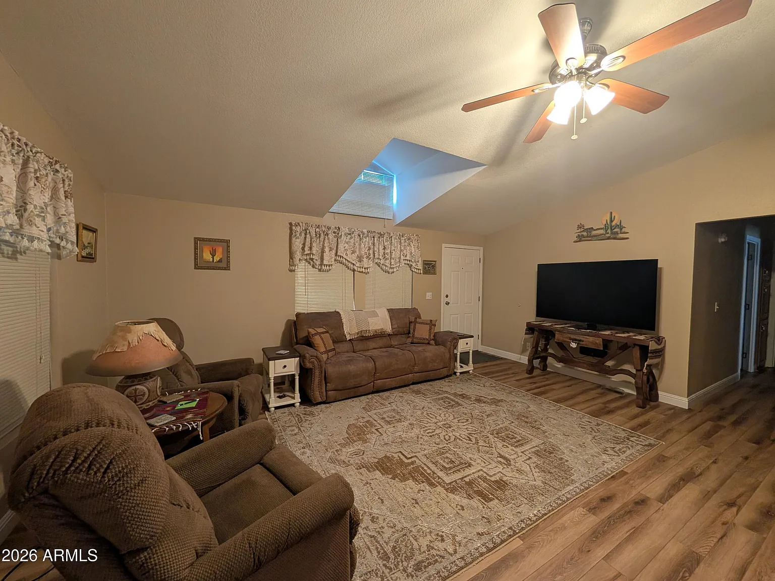 2 bed, 2.0 bath, 1485 sqft, $1,800 — Photo 3