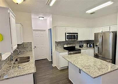 5th image of 2105 Woodlark Dr #2D-773632