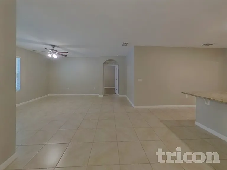 3108 Bethpage Loop — Photo 4
