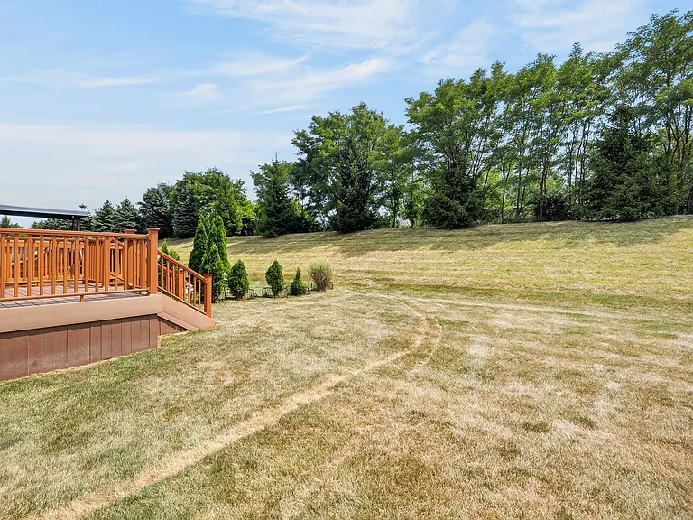 119 River Rock Way #1 — Photo 33