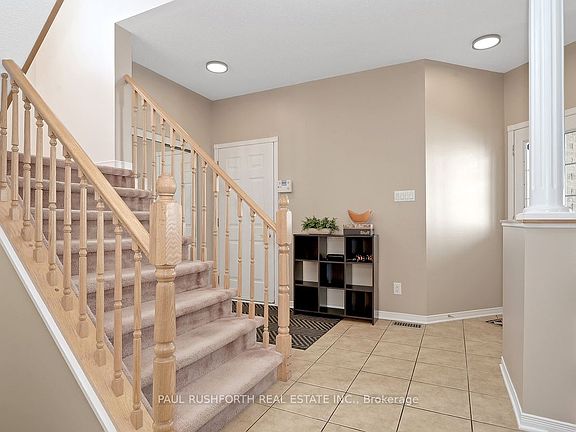 4th image of 356 Centenaire St