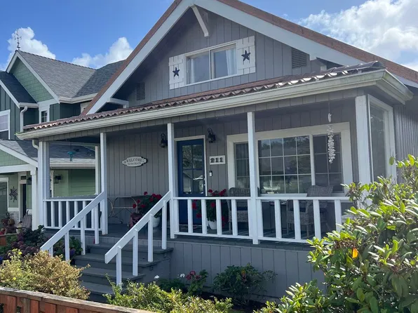 211 Lewis & Clark Way, Seaside, OR 97138