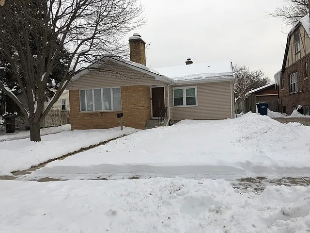 833 S Michigan Ave photo 1