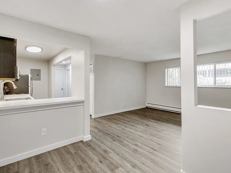 Westport Apartments — Photo 54