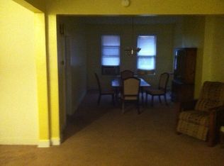 5885 Darlington Rd, Pittsburgh, PA 15217