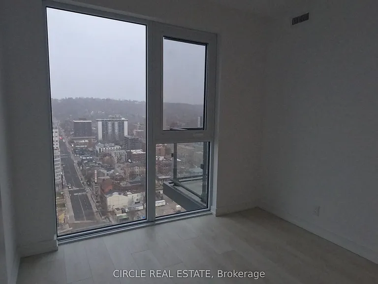 75 James St S #2414 — Photo 5