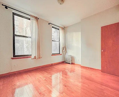 Rented by Metropolitan Property Group | media 8