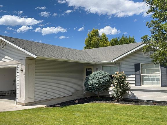 2nd image of 2589 Ironwood Ave