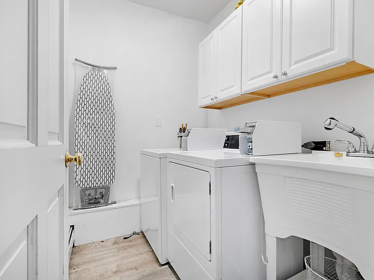 266 Main St #2L — Photo 5