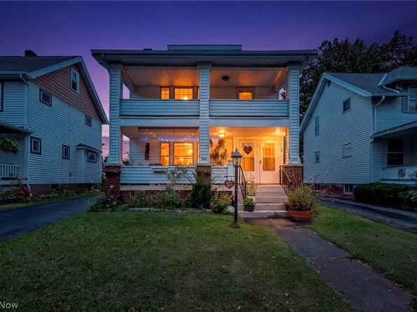 2076 Wascana Ave, Lakewood, OH 44107