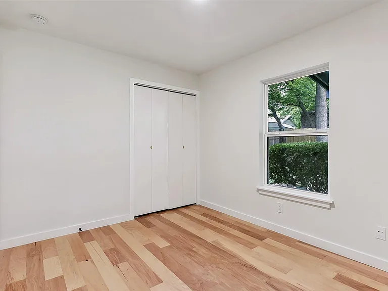 11900 Dove Haven Dr — Photo 17