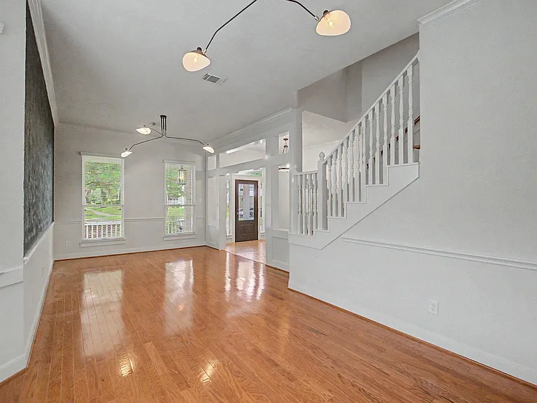 158 Lattice Gate St — Photo 5