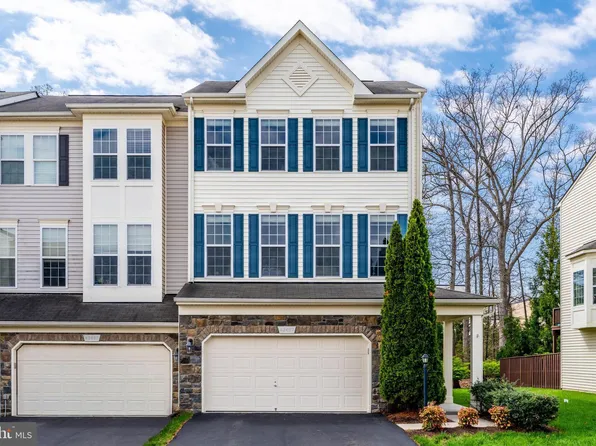 42467 Patrick Wayne Sq, Ashburn, VA 20148