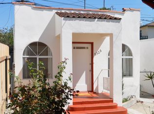 832 1/2 N Ridgewood Pl, Los Angeles, CA 90038