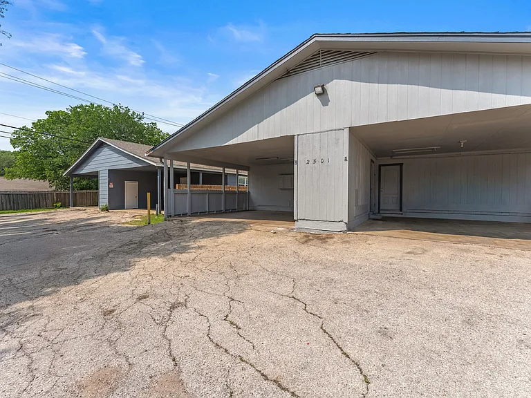 2501 Teri Rd #B — Photo 21