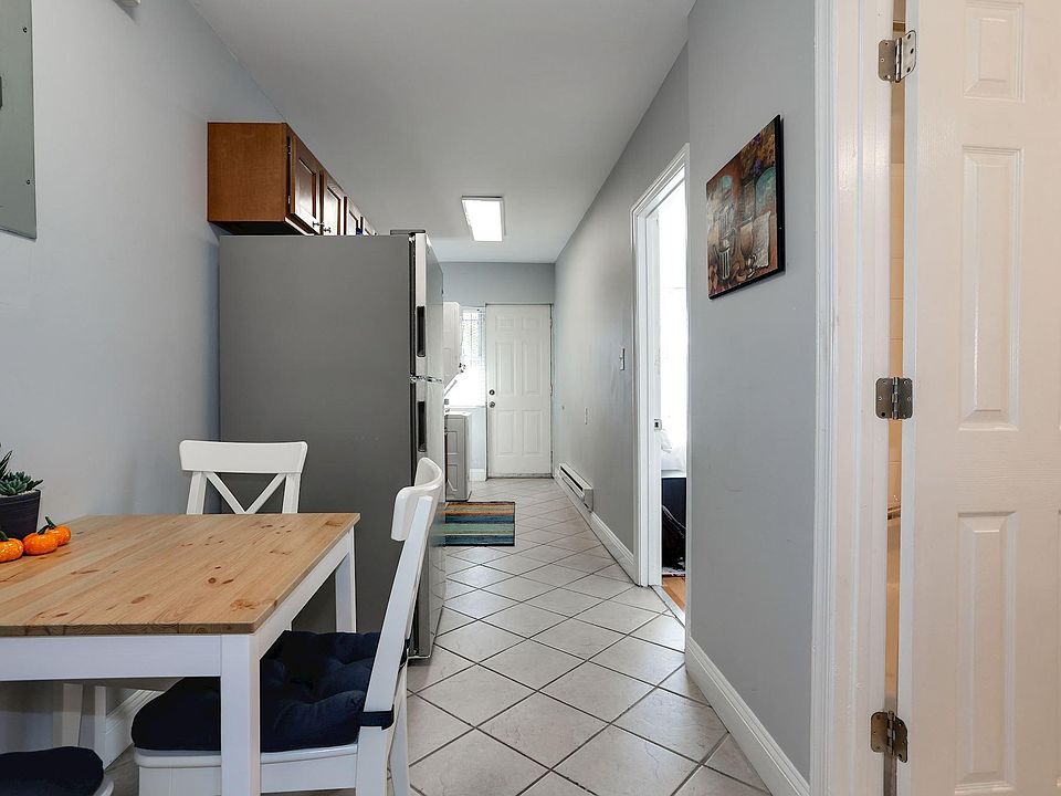 Dining and kitchen combo