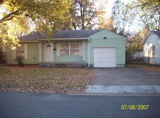 818 S Russell St, Skiatook, OK 74070