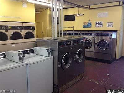 5th image of 3819 W Main St
