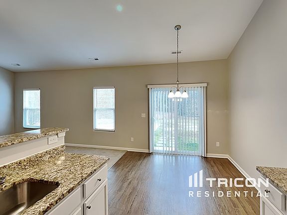 4th image of 908 Hilphiger Ct