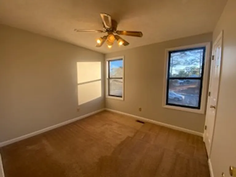 110 Ashton Pl — Photo 8