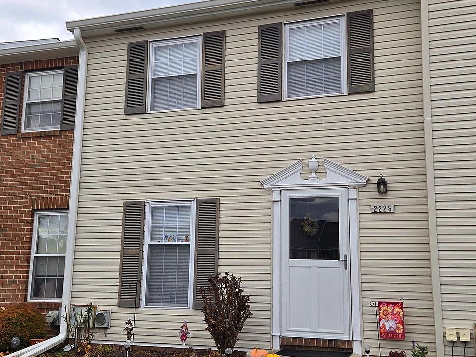 1st image of 2225 Mulberry Ct