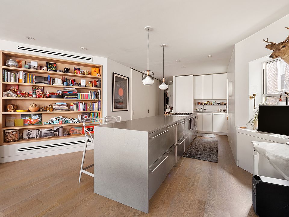 1st image of 110 Suffolk St APT 5-A