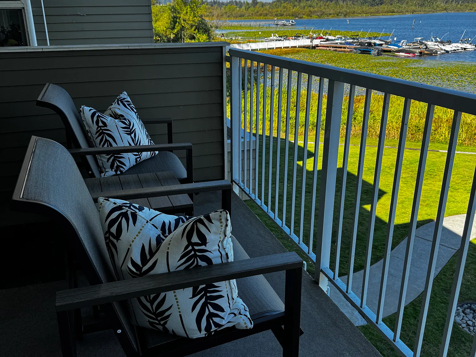 2 bed, 1.5 bath, 1102 sqft, $4,500 — Photo 4