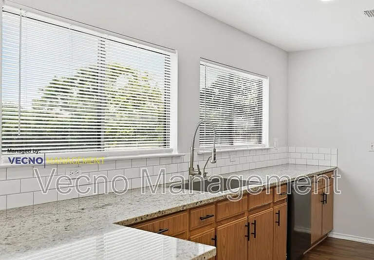 8138 Elktree Pass #1 — Photo 8