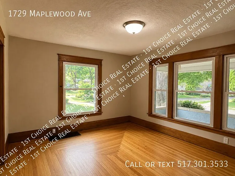 1729 Maplewood Ave — Photo 2