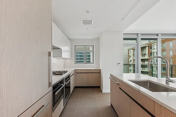 Rented by Compass | media 16