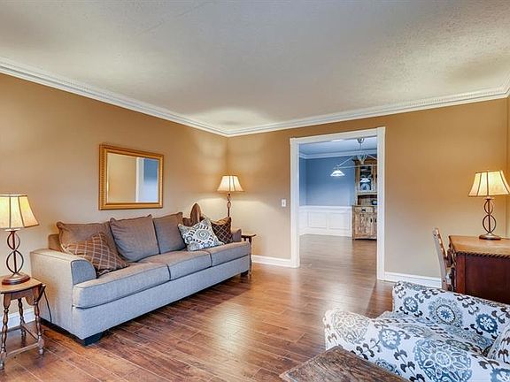 5th image of 681 Stillwaters Dr SW
