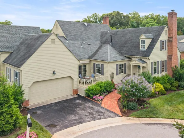 202 Saint James Pl, Lynchburg, VA 24503