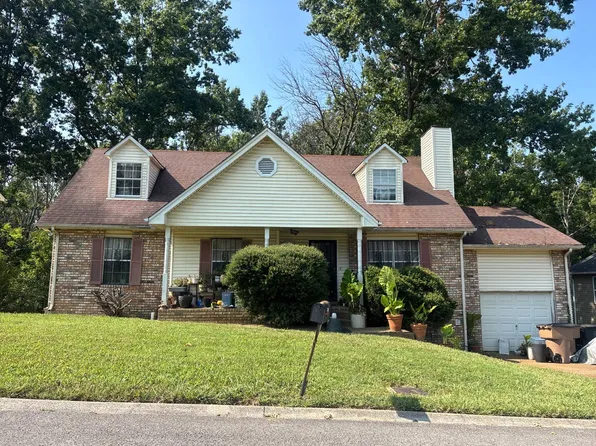 752 Flint Ridge Dr, Whites Creek, TN 37189