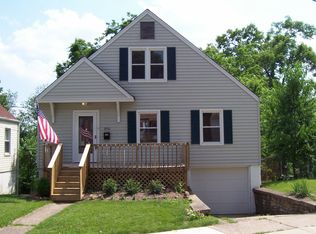 1915 Ashbrook Dr, Cincinnati, OH